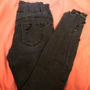 no boundaries size 5 black rip jeans